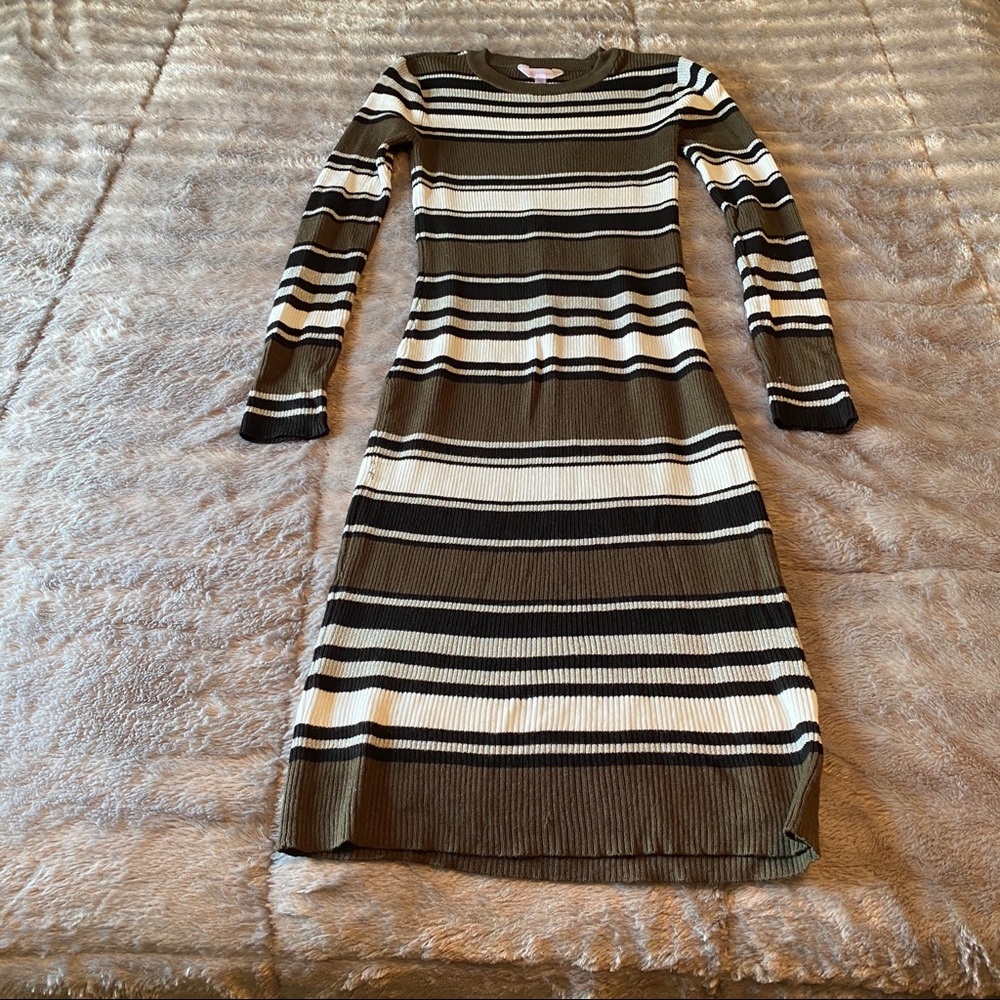 No Boundaries Long Sleeve Dress